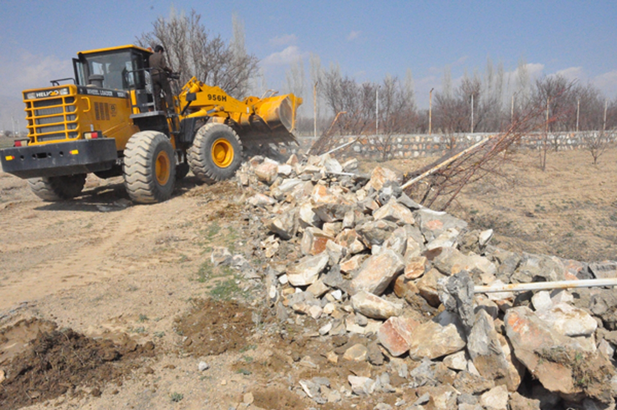 قلع و قمع ۴۶۶ ویلای غیر مجاز در شهرستان شوشتر